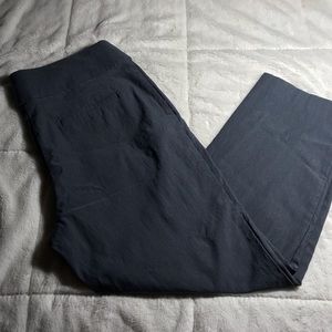 Apt‎ 9 Gray Capris